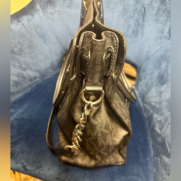 MICHAEL KORS VINTAGE HAMILTON PURSE - Picture 2 of 10